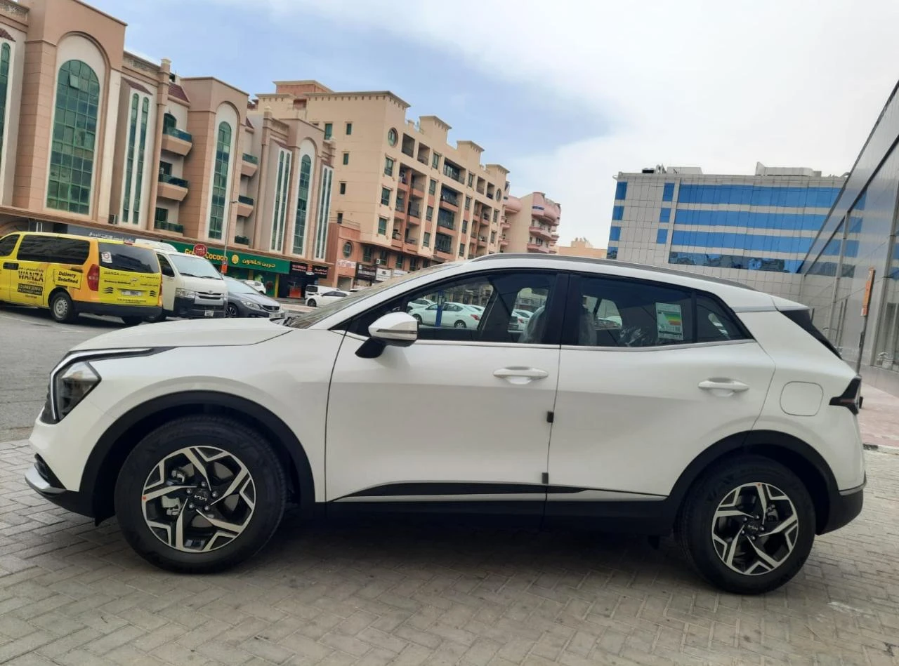 Kia Sportage 2023 - Economi cars thumbnail NaN